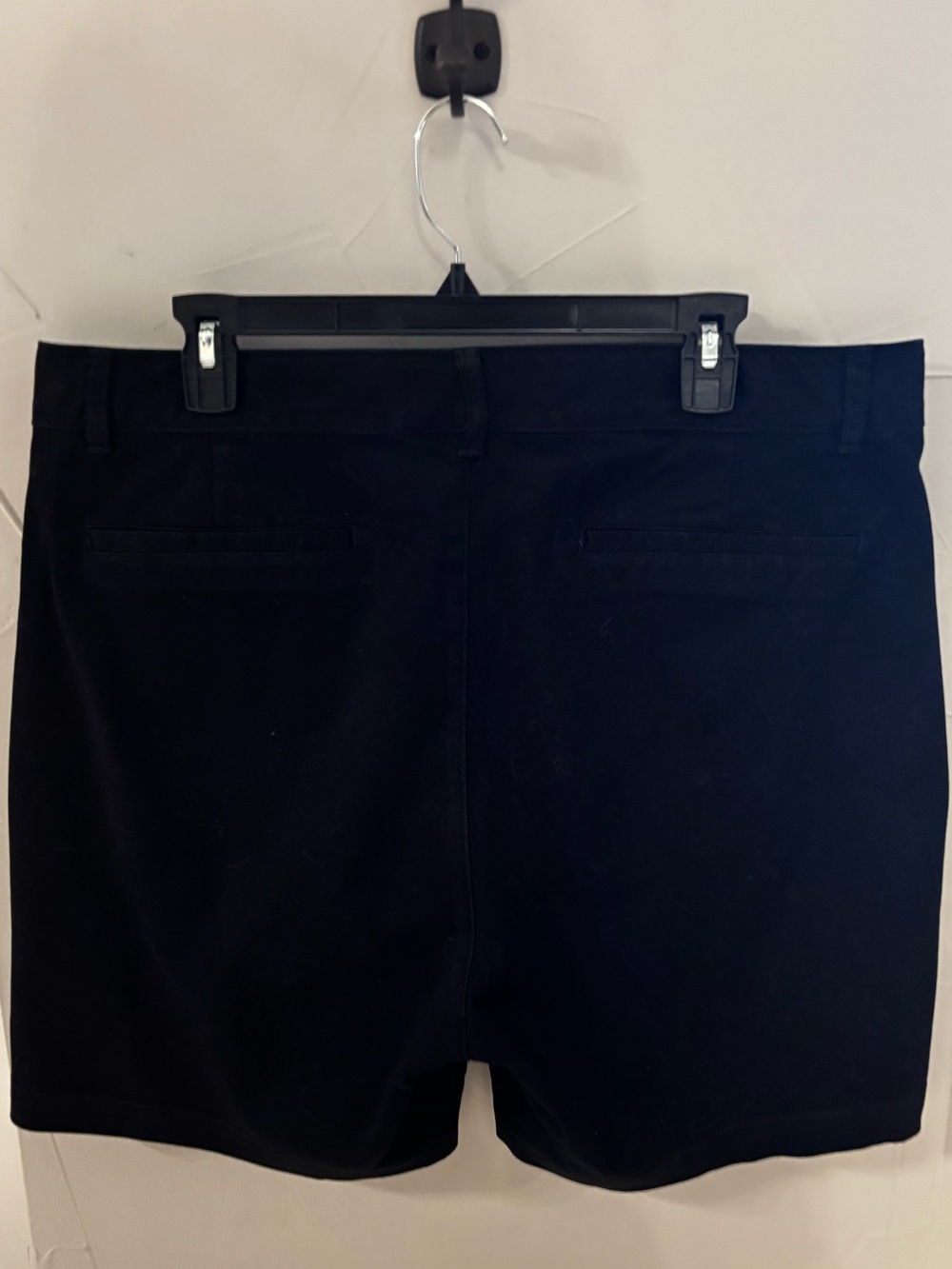 Old Navy Black Classic Women's Shorts